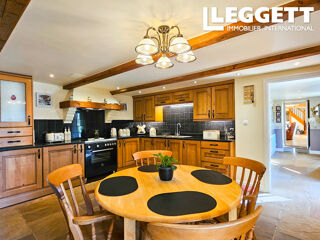  Maison � vendre 9 pi�ces 236 m�