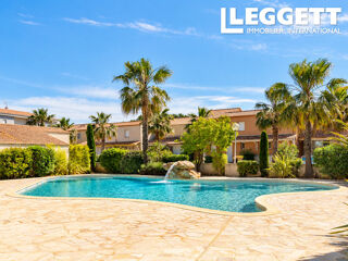 Vente Maison Villa Deux Chambres avec Piscine Collective, Jardin et Parking à Valras-Plage Valras-plage
