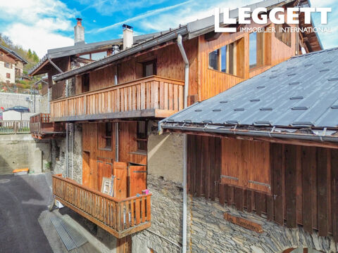  Maison 165m² rénovée + mezzanine + 2 pièces indépendant ? Vue vallée ? Proche station ski ! Potentiel locatif Maison - 6 pièce(s) - 165 m²