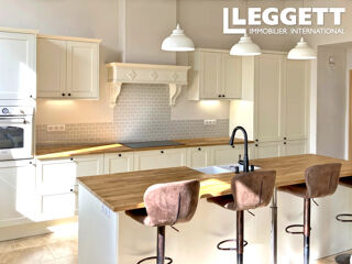  Maison � vendre 9 pi�ces 255 m�