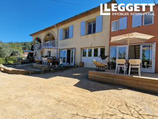  Maison à vendre 14 pièces 275 m²