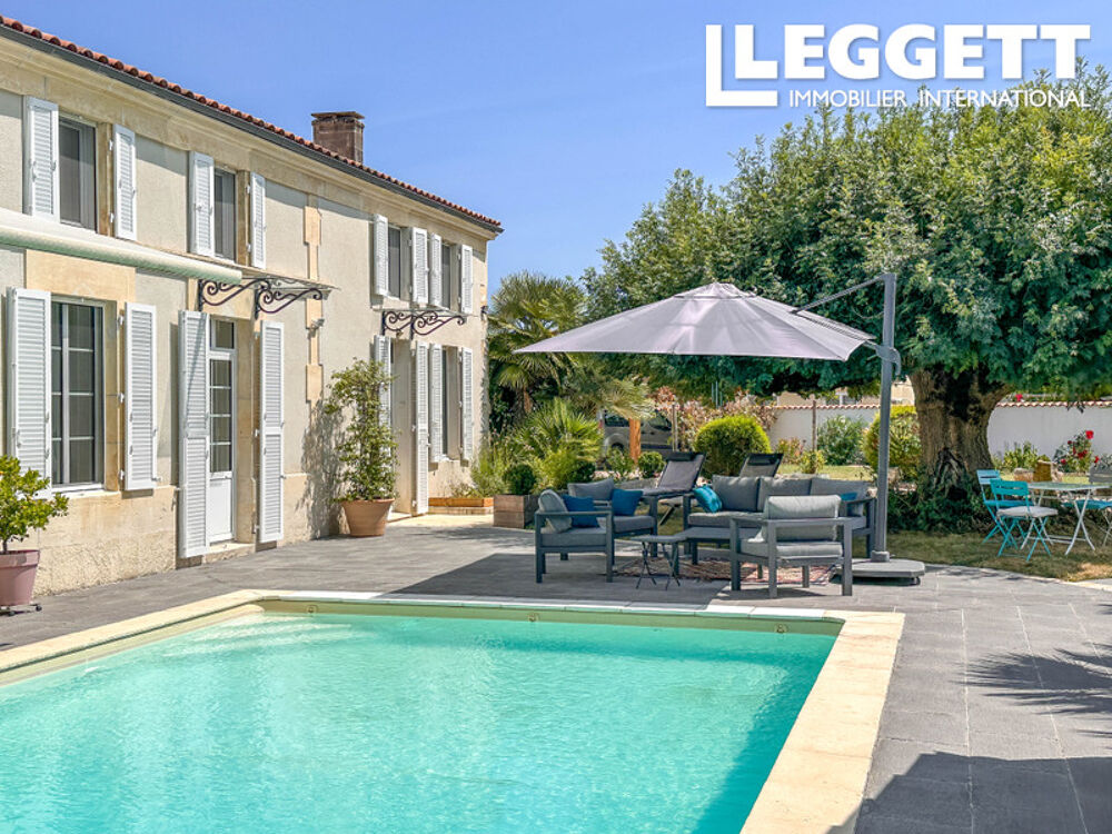 Maison 7 pièces 226 m² · à Migron · 226 m² · 374 500 €