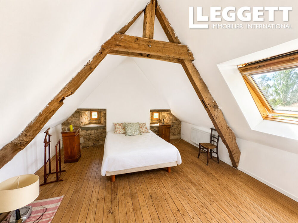 Vente Maison Une charmante maison de 4 chambres, 130 m2  dans un cadre bucolique avec un grand jardin et un garage. Rauville-la-place