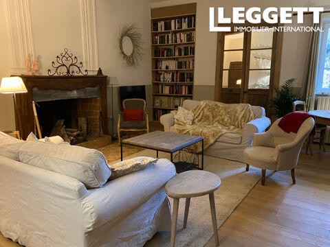   Sauve - GARD - Maison de Village avec salon, 4 chambres, 4 salle d'eau, s�jour avec cuisine et terras Maison - 6 pi�ce(s) - 245 m�