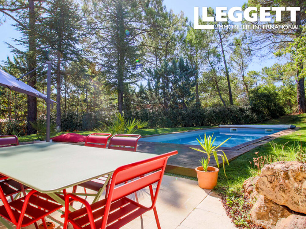 Vente Maison ROUSSILLON LUBERON - Belle maison familiale de 4 chambres avec piscine et tennis de résidence Roussillon