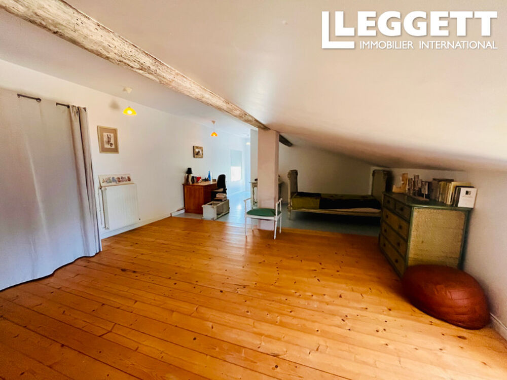 Vente Maison Charentaise de charme avec potentiel locatif et installations pour chevaux SurgÈres