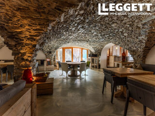  Maison � vendre 15 + pi�ces 423 m�