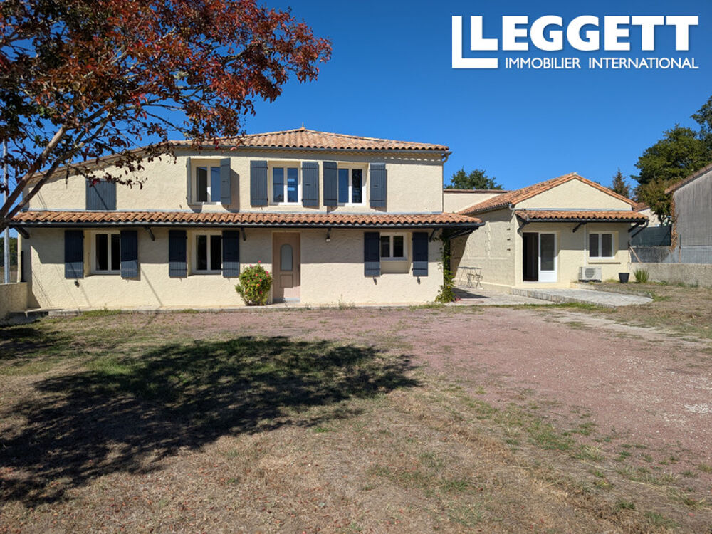 Maison familiale avec appartement indépendant, grand garage et jardin clos à Montendre