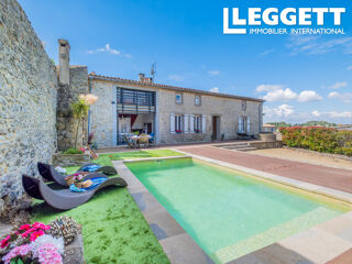  Maison  vendre 8 pices 320 m