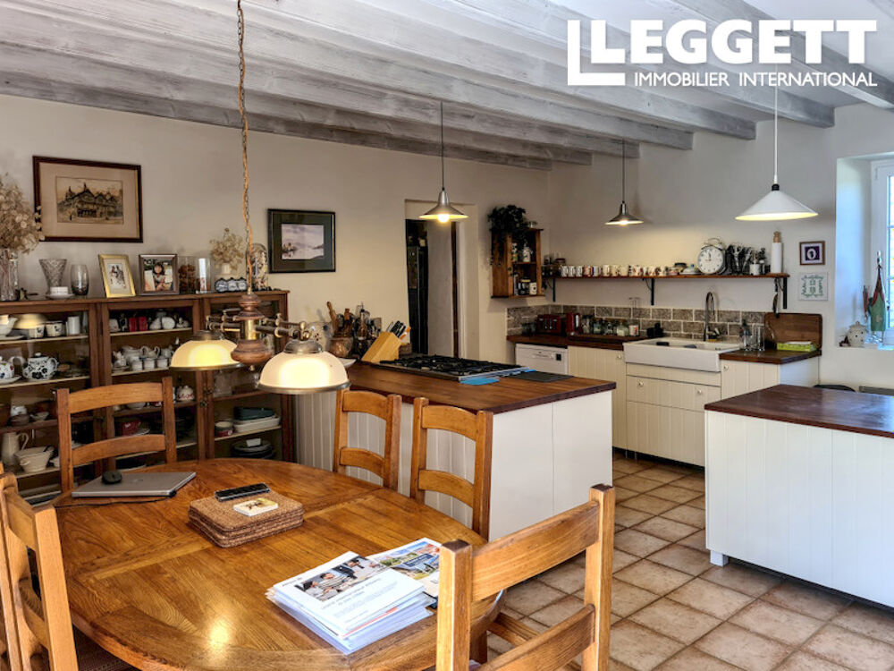 Vente Maison Maison 4 chambres avec jardin, dépendances, garage, carport et grange, proche Tessy-sur-Vire Maupertuis