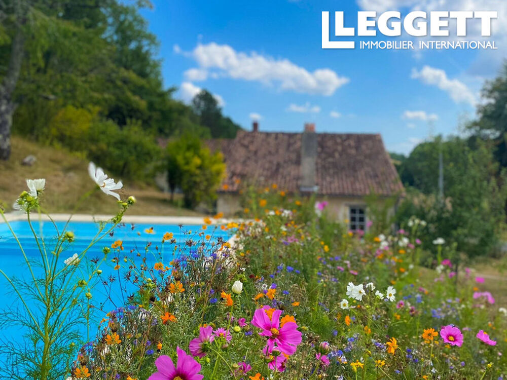 3 propriétés en pierre rénovées avec goût, piscine chauffée, vue dégagée, dans un cadre paisible