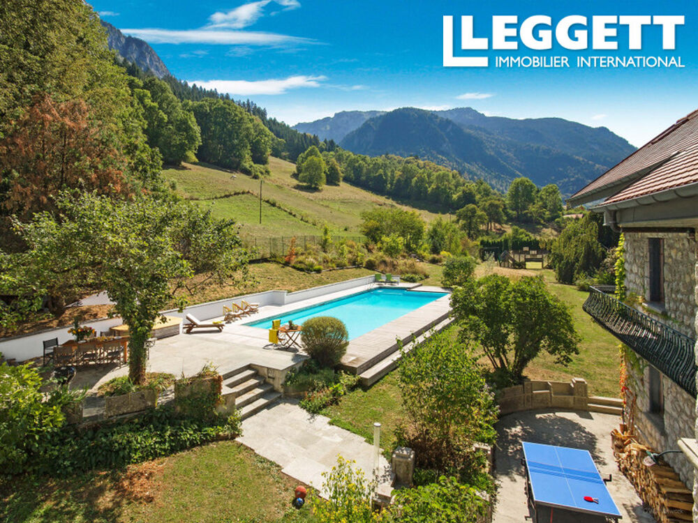 Vente Maison Manoir en Haute-Savoie avec deux habitations, piscine, tennis, vue montagne, proche Annecy, ski et Genève Le petit bornand les glieres