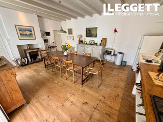  Maison à vendre 8 pièces 245 m²