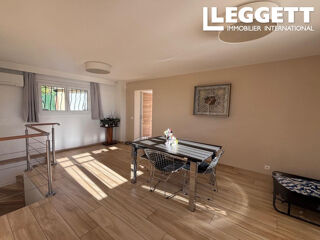  Maison � vendre 242 m�