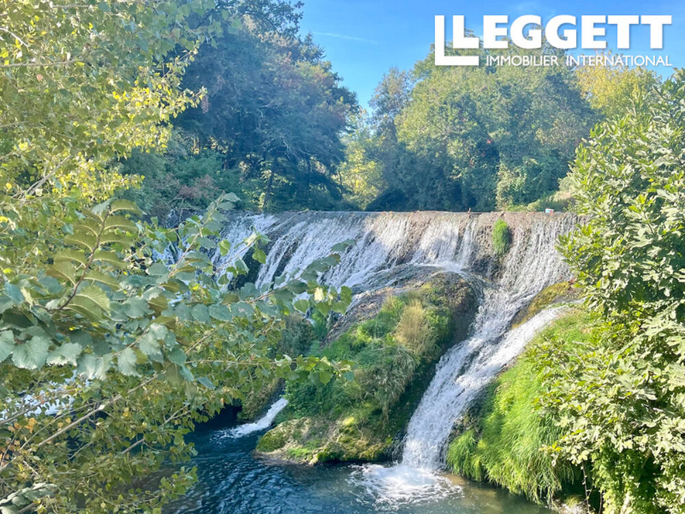 Vente Maison Rare opportunité : ancien moulin à eau rénové avec piscine, dépendance et accès direct à la rivière CarcÈs