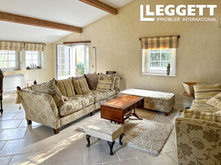  Maison � vendre 8 pi�ces 201 m�