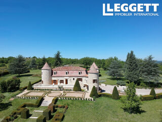  Propriété/château à vendre 12 pièces 300 m²