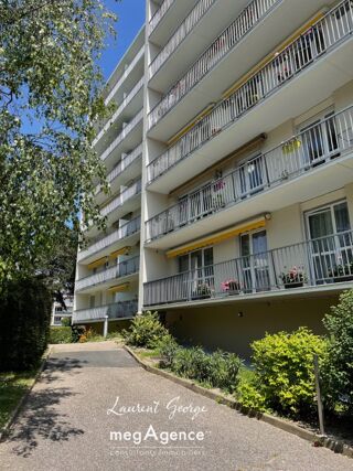  Appartement  vendre 2 pices 52 m