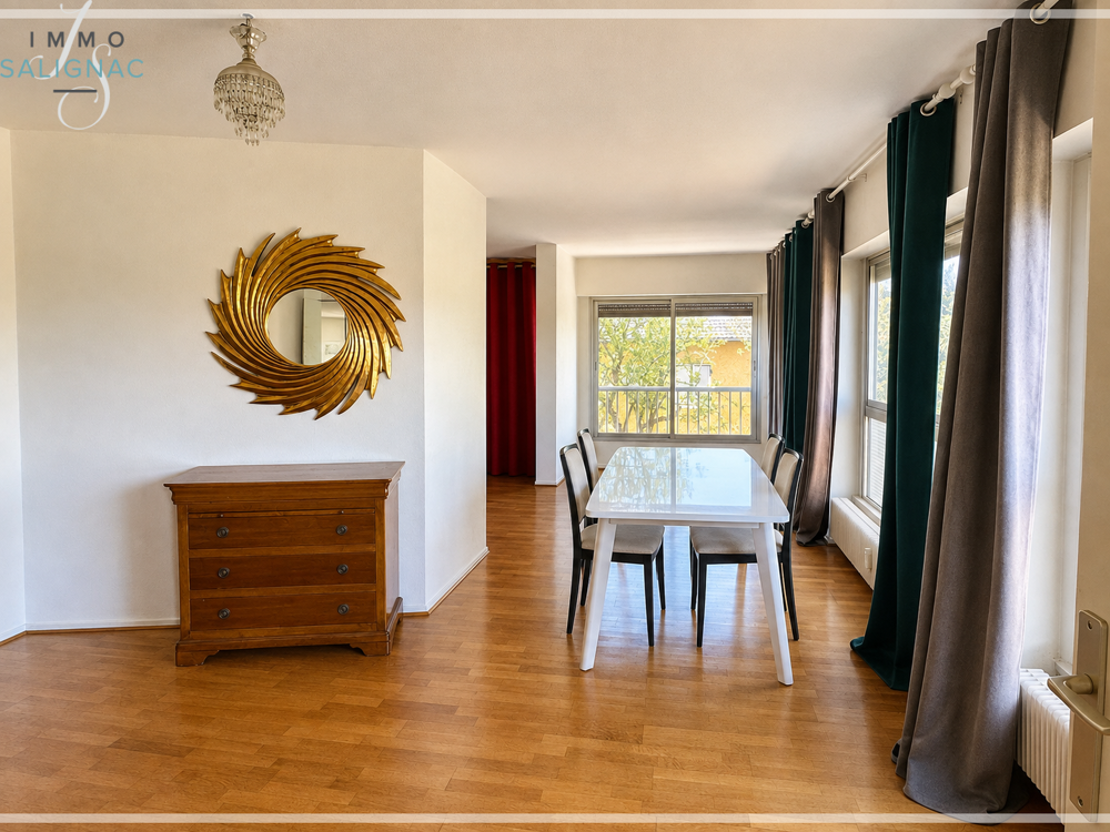 Grand appartement T4 Bourg en Bresse