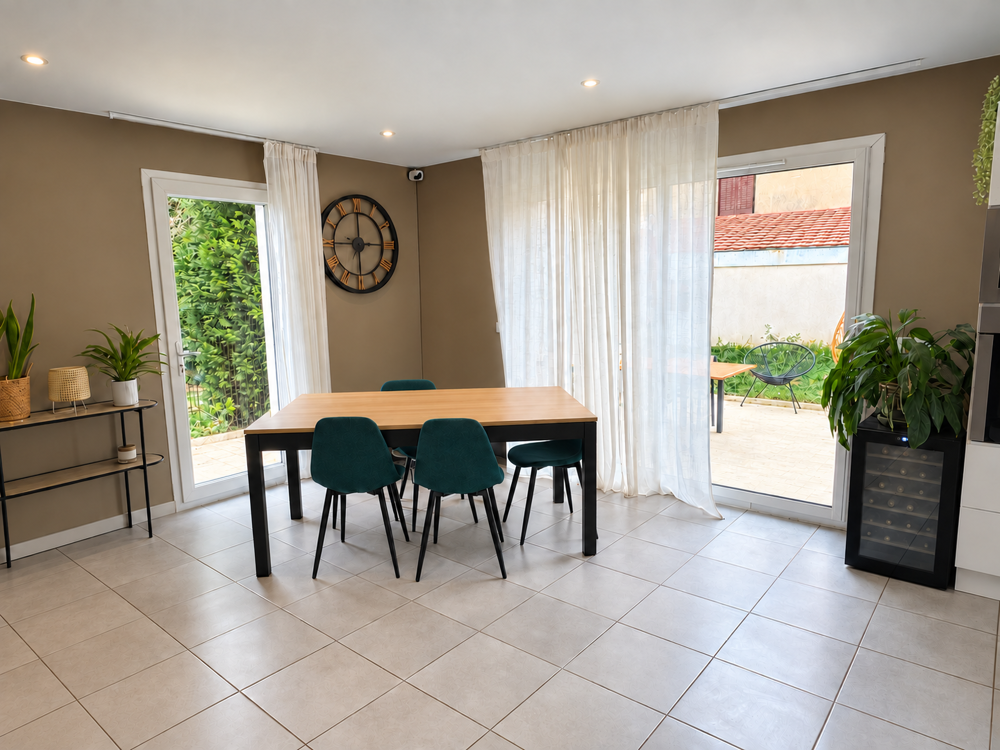 Vente Maison Maison de 2020 avec jardin et garage Saint-denis-lès-bourg