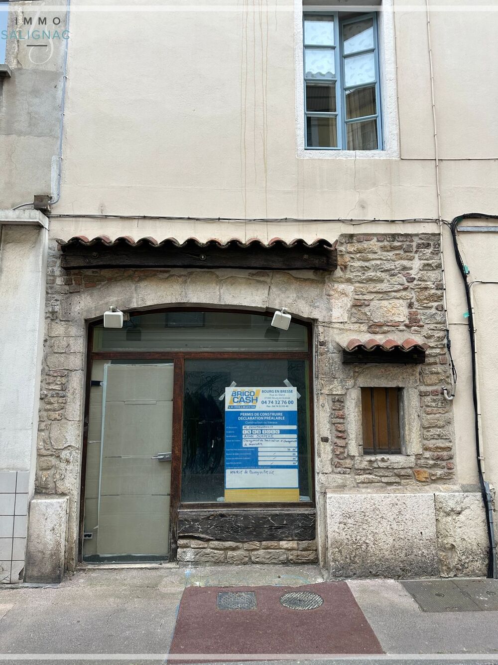 Studio à rénover entièrement Bourg