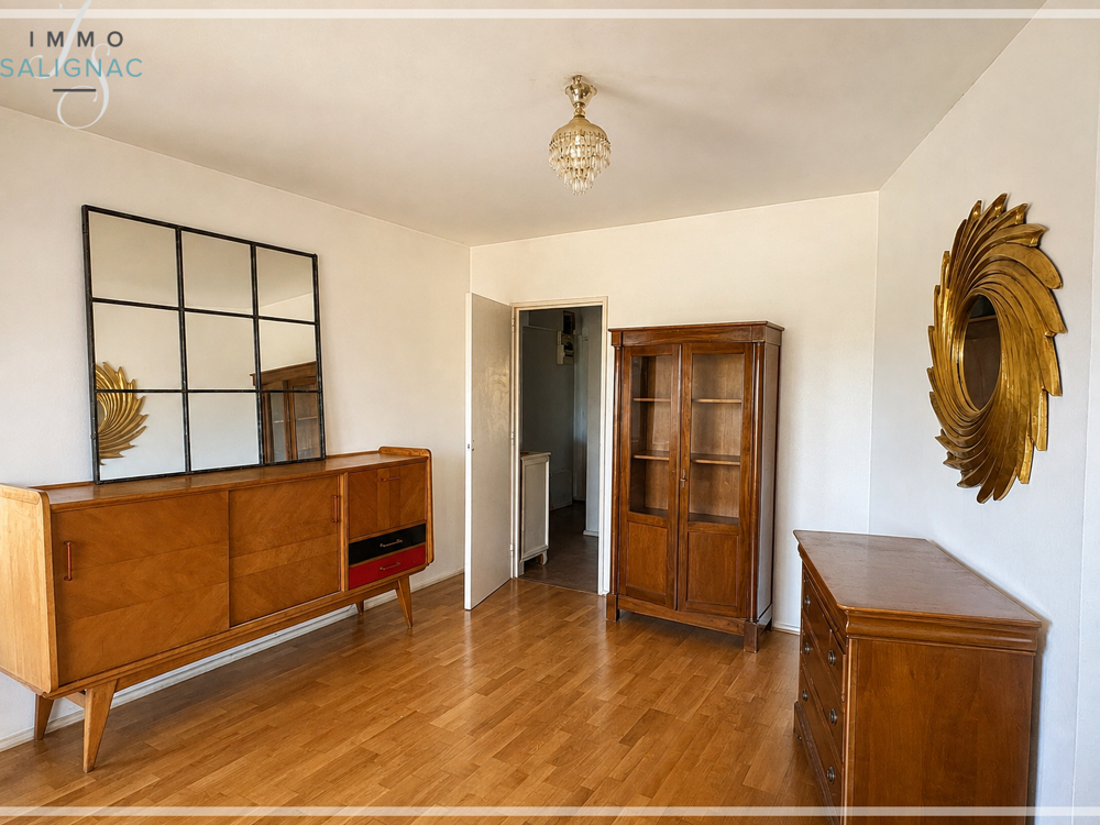 Grand appartement T4 Bourg en Bresse