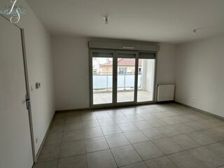 Appartement à louer 2 pièces 43 m² Bourg-en-bresse
