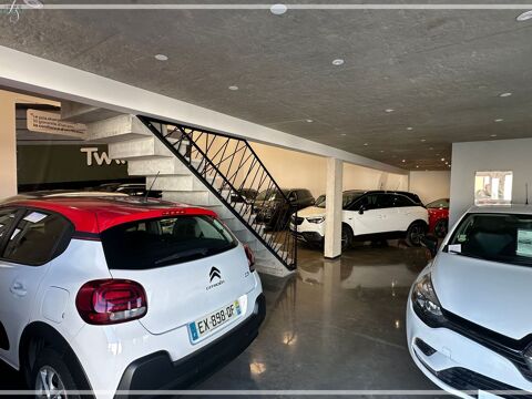   Local commercial automobile de 300 m² 