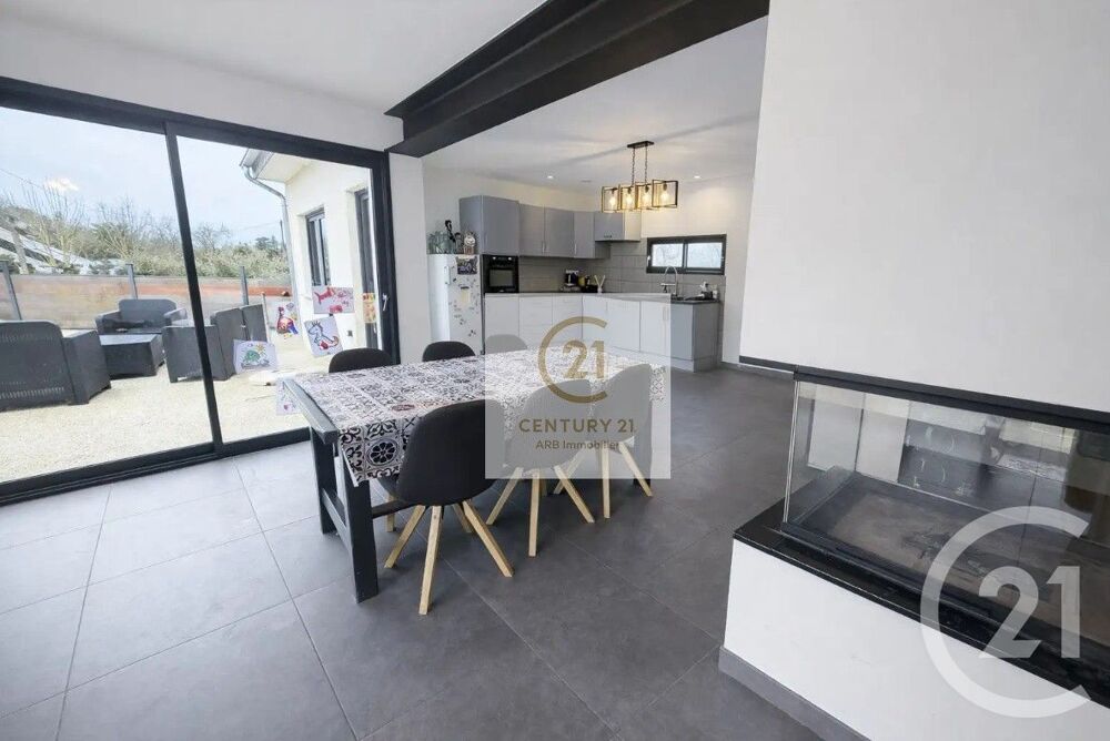 vente Maison - 5 pièce(s) - 150 m² Liffré (35340)