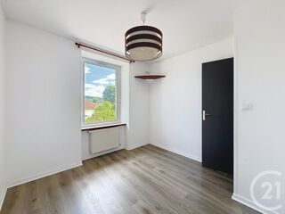  Appartement à louer 3 pièces 45 m²
