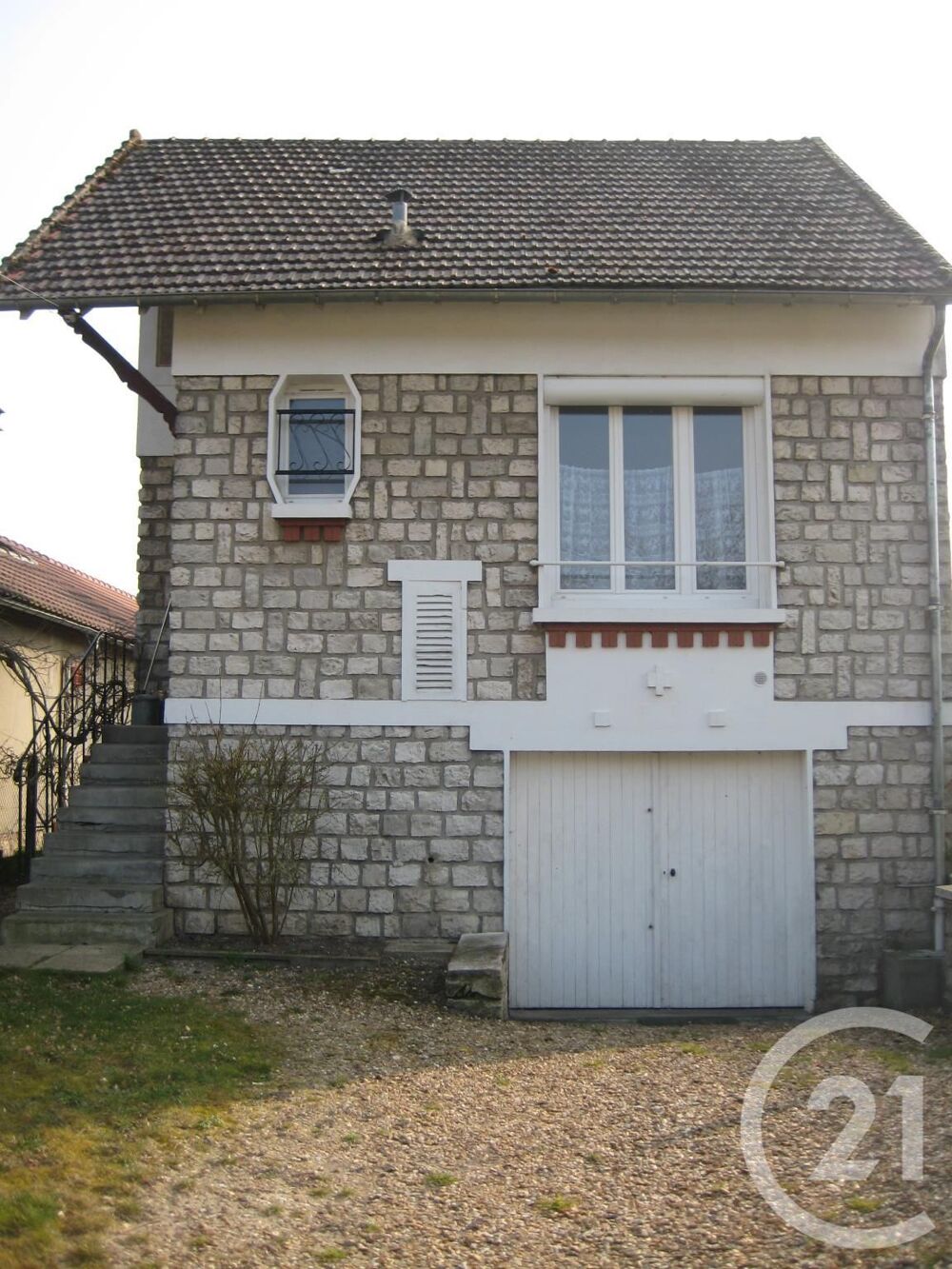 location Maison - 2 pièce(s) - 33 m² Saint-Pierre-lès-Nemours (77140)