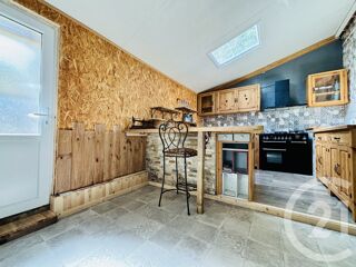  Maison � vendre 7 pi�ces 213 m�