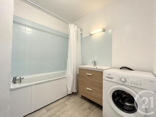  Appartement � louer 5 pi�ces 95 m�