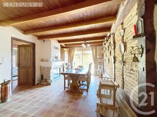  Maison  vendre 6 pices 284 m