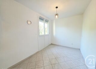  Appartement à vendre 4 pièces 79 m²