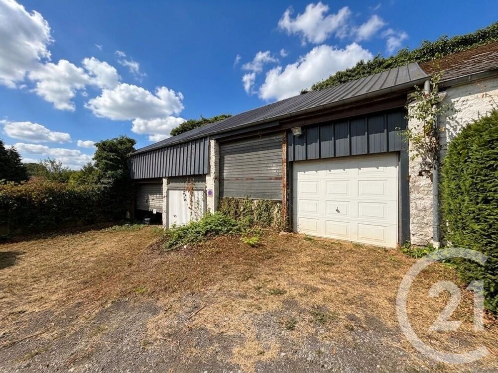 vente Parking / Garage - 422 m² Ferrière-la-Grande (59680)