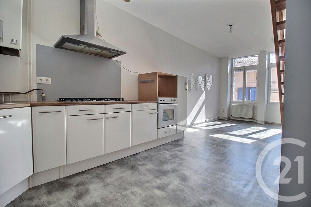 location Appartement - 5 pièce(s) - 74 m² Montluel (01120)