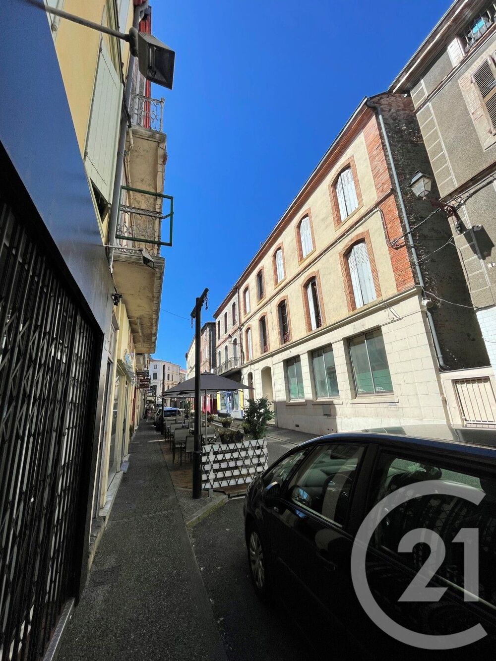 PAMIERS - Disponible à partir de fin mars, petit local c....