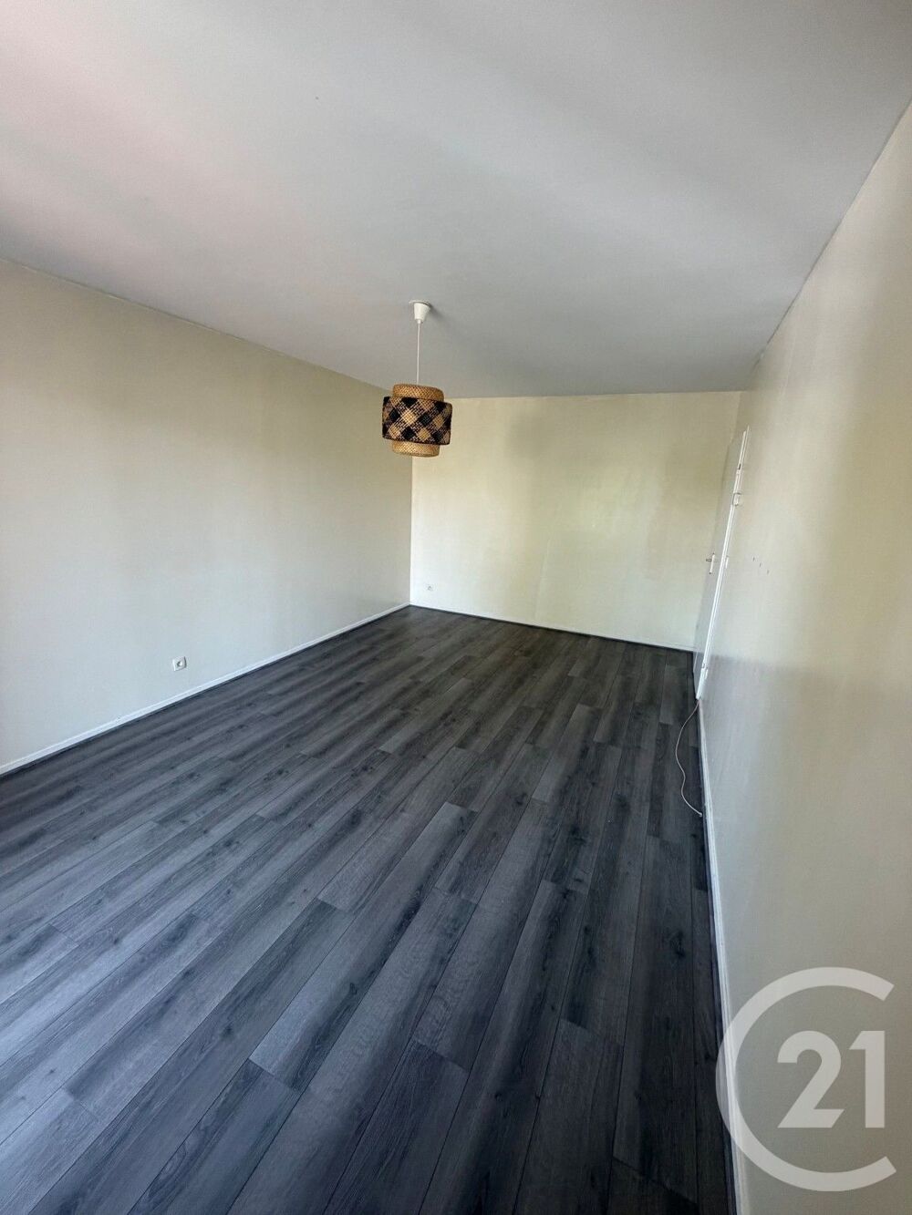 location Appartement - 3 pièce(s) - 64 m² Le Blanc-Mesnil (93150)