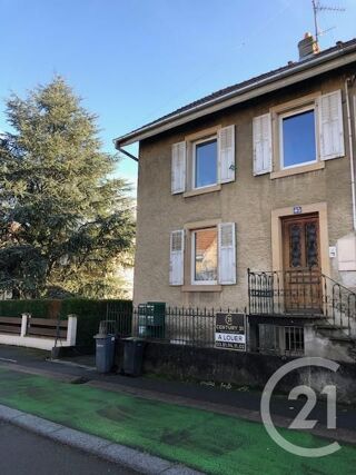  Appartement à louer 3 pièces 45 m²