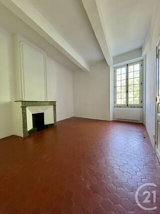  Appartement à louer 3 pièces 78 m²