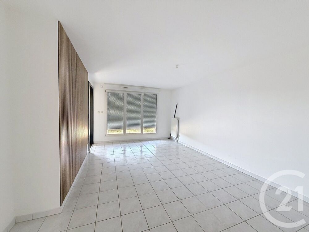 location Appartement - 3 pièce(s) - 72 m² Montbéliard (25200)