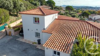  Maison � vendre 8 pi�ces 215 m�