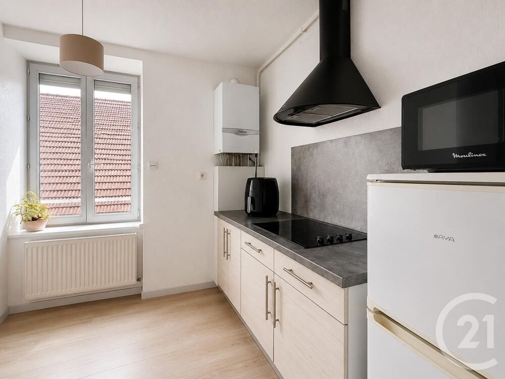 location Appartement - 2 pièce(s) - 45 m² Lure (70200)