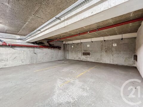  Parking / Garage � louer 10 m�
