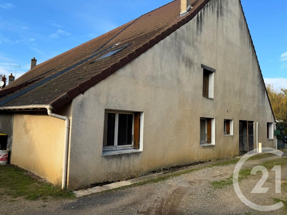 Découvrez cette maison de plain-pied à Boulleret, avec s....