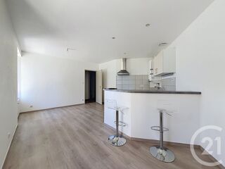  Appartement à louer 3 pièces 51 m²