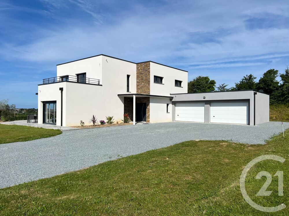 Découvrez cette superbe maison contemporaine située à Ba....
