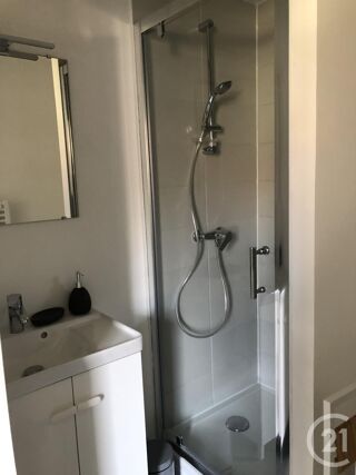 Appartement à louer 1 pièce 19 m²