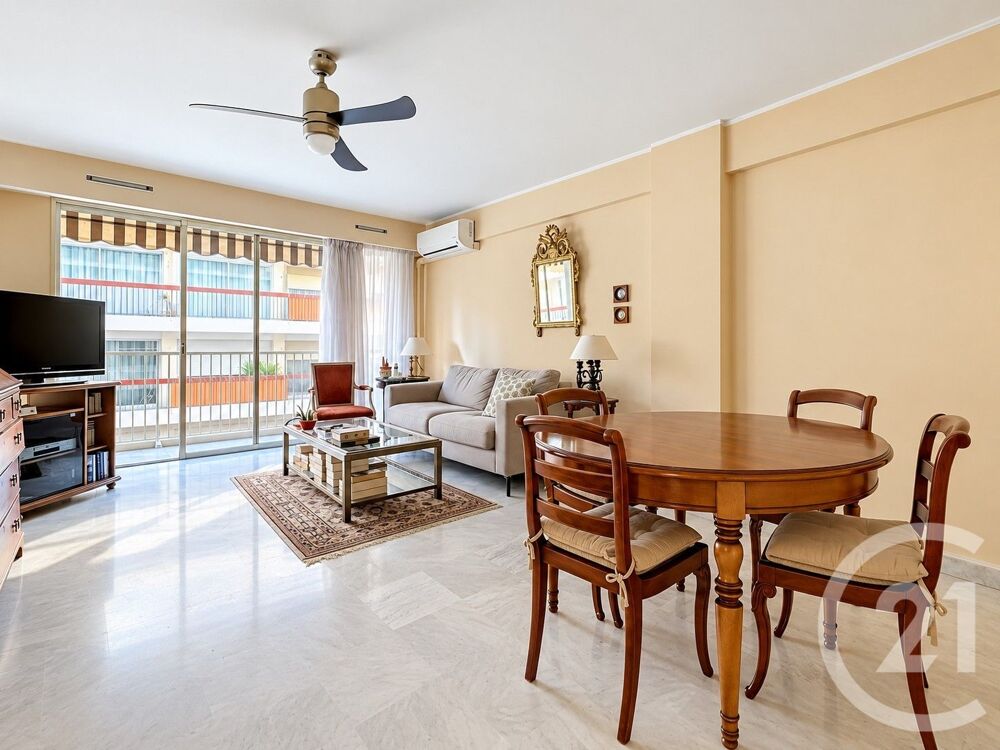 ANTIBES Albert 1er EXCLUSIVITE : Au c½ur du tr....